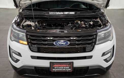 Used 2017 Ford Explorer 4WD Police Interceptor w/ Ready For The Road Package image 3
