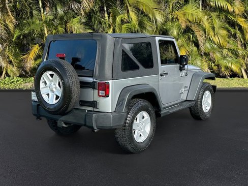 Used 2018 Jeep Wrangler Sport image 5