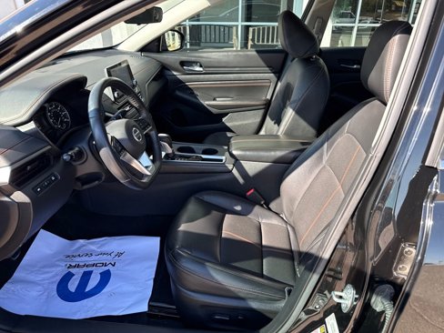 Used 2021 Nissan Altima 2.5 SR image 9
