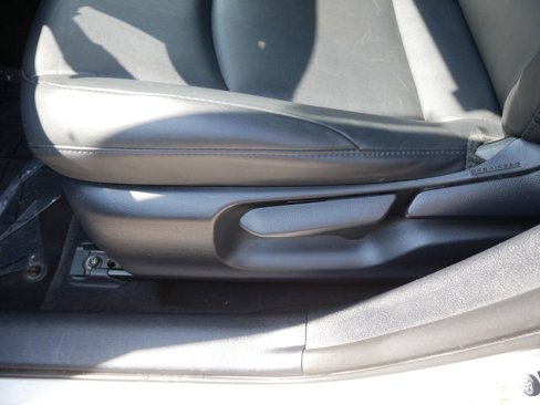 Used 2019 Toyota Prius XLE image 16