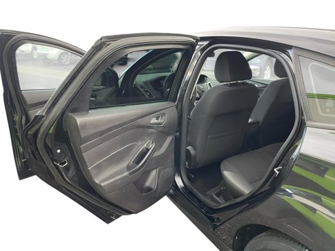Used 2014 Ford Focus SE image 12