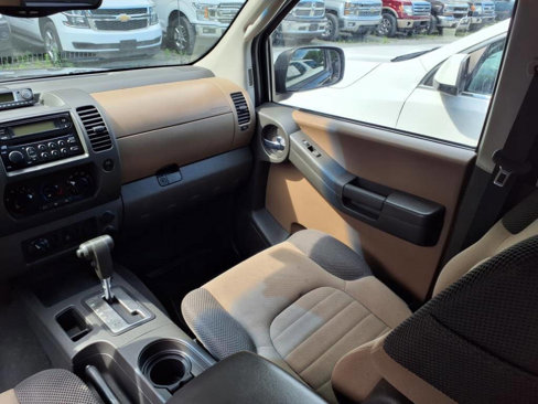 Used 2006 Nissan Xterra S w/ (U01) Utility Pkg image 9