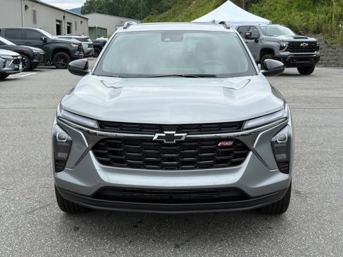 New 2025 Chevrolet Trax RS w/ Sunroof Package image 15