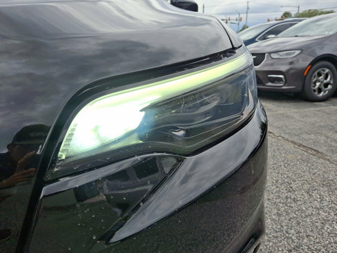 Used 2019 Jeep Cherokee Limited image 11