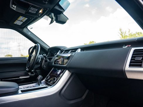 Used 2022 Land Rover Range Rover Sport SVR image 38