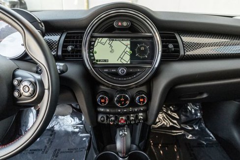 Used 2019 MINI Cooper S image 7