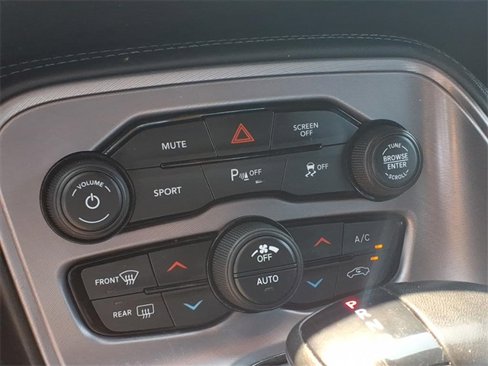 Used 2023 Dodge Challenger GT image 7