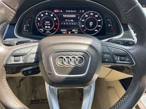 Used 2017 Audi Q7 3.0T Premium Plus w/ Premium Plus Package image 21