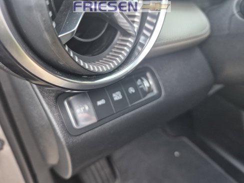 Used 2025 Chevrolet Equinox LT w/ Convenience Package II image 14