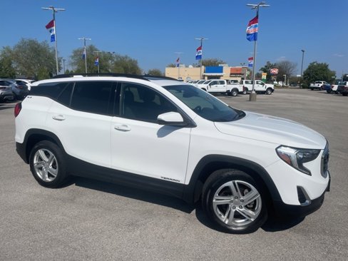Used 2020 GMC Terrain SLE image 2