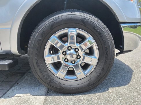 Used 2013 Ford F150 Lariat w/ Lariat Chrome Pkg image 39
