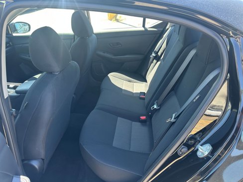 Used 2024 Nissan Sentra SV image 23