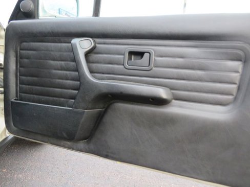 Used 1988 BMW 325i Convertible image 29