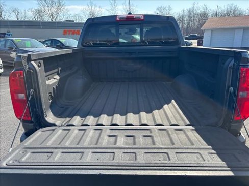 Used 2016 Chevrolet Colorado LT w/ LT Convenience Package image 9