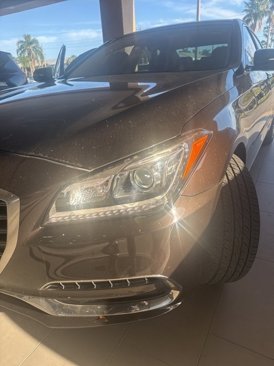 Used 2018 Genesis G80 3.8 image 2