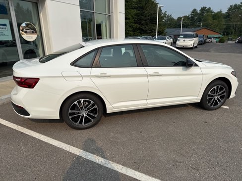 New 2025 Volkswagen Jetta Sport image 12