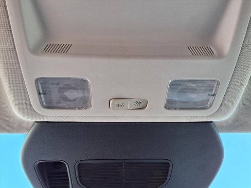 Used 2021 Ford Escape SE image 13