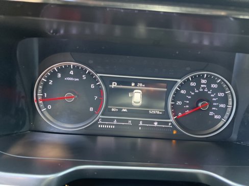 Used 2023 Kia Sorento LX image 25