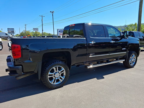 Used 2016 Chevrolet Silverado 2500 High Country w/ High Country Premium Package image 12