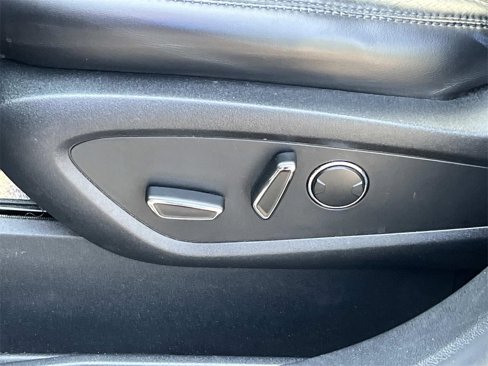 Used 2016 Lincoln MKX Select w/ Select Plus Package image 26