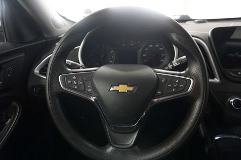 Used 2023 Chevrolet Malibu LT image 17