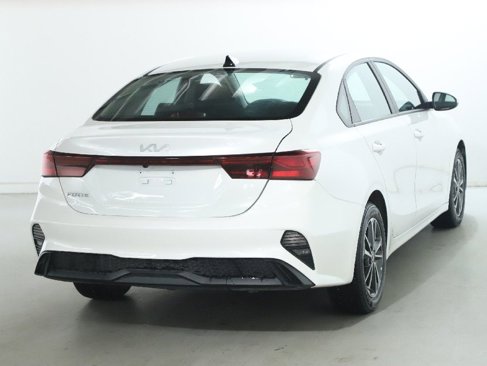 Used 2023 Kia Forte LXS image 45