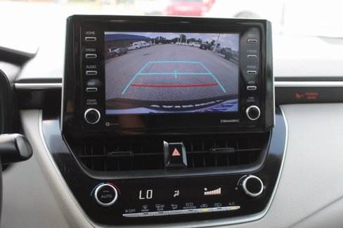 Used 2021 Toyota Corolla LE image 13