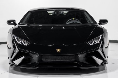 Used 2023 Lamborghini Huracan Tecnica image 8