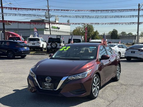 Used 2023 Nissan Sentra SV w/ SV Premium Package image 2