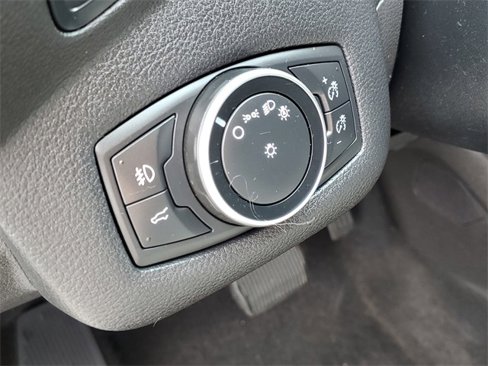 Used 2017 Ford Escape SE w/ Equipment Group 201A image 13