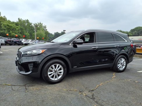 Used 2019 Kia Sorento LX w/ LX Convenience Package image 3