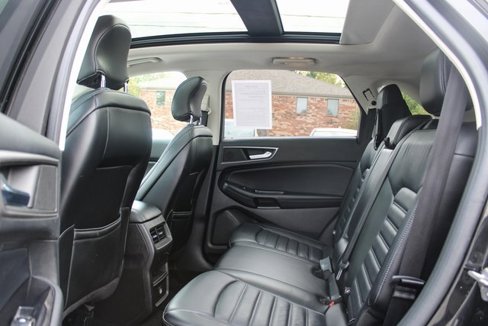 Used 2015 Ford Edge SEL w/ Equipment Group 201A image 32