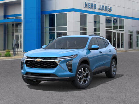 New 2025 Chevrolet Trax LT w/ Driver Confidence Package image 6