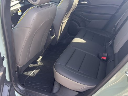 New 2026 Chevrolet Trax ACTIV image 18