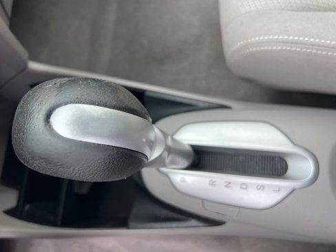 Used 2014 Honda Insight LX image 32