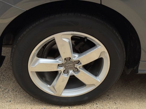 Used 2012 Audi Q5 3.2 Prestige w/ Prestige Pkg image 42