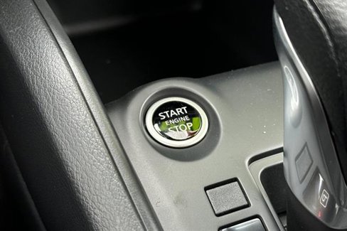 New 2025 Nissan Kicks Play S image 22