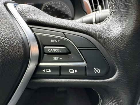 Used 2018 INFINITI Q50 Luxe image 23