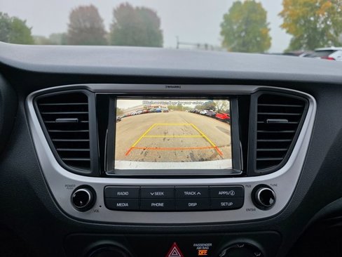 Used 2021 Hyundai Accent SEL image 26