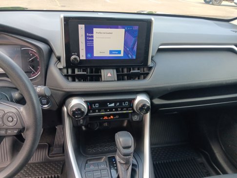 Used 2023 Toyota RAV4 XLE image 23