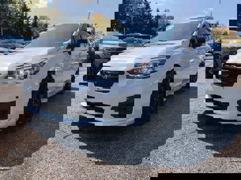 Used 2017 Subaru Impreza 2.0i image 3