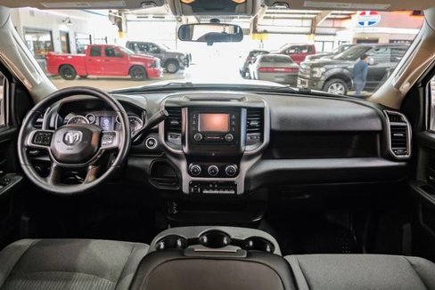 Used 2020 RAM 3500 Tradesman w/ Chrome Appearance Group image 16