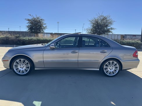 Used 2007 Mercedes-Benz E 350 Sedan image 4