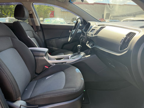 Used 2015 Kia Sportage LX image 11
