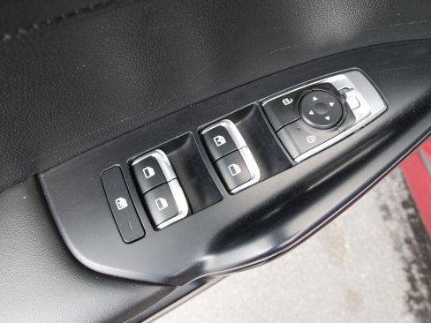 Used 2023 Kia K5 LXS image 17