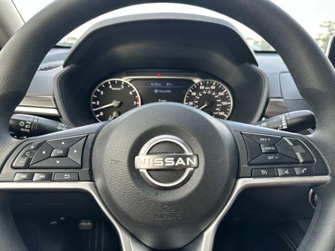 Used 2023 Nissan Altima 2.5 SV image 20