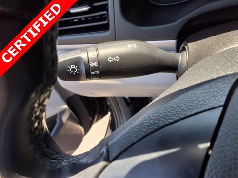 Certified 2020 Hyundai Elantra Value Edition image 10
