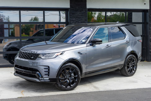 Used 2021 Land Rover Discovery S R-Dynamic image 2