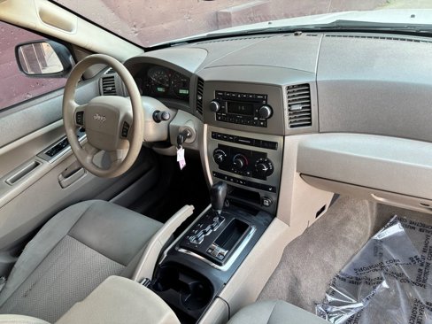 Used 2006 Jeep Grand Cherokee Laredo image 38
