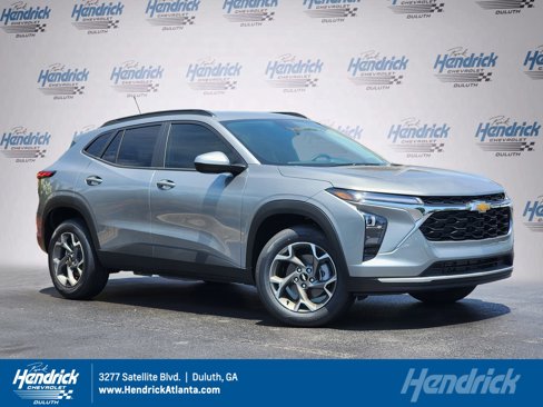 Used 2025 Chevrolet Trax LT w/ LT Convenience Package image 1